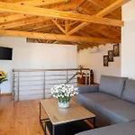 House Draganis *