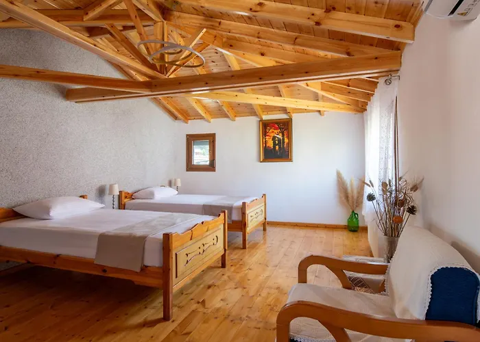 Сasa de vacaciones House Draganis *