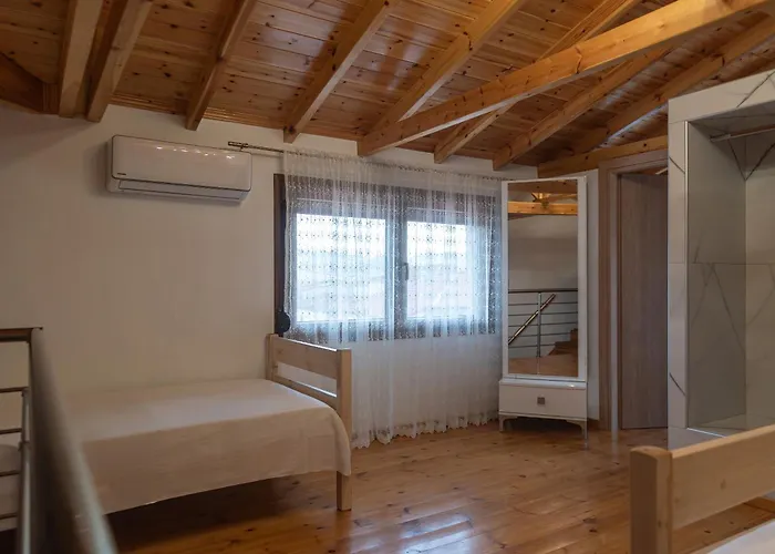 Сasa de vacaciones House Draganis