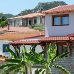 House Draganis Case de vacanță Sykia Chalkidikis